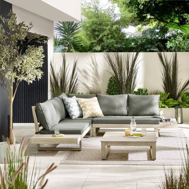 FurnitureboxUK Brisa Solid Wood 5 Seat Outdoor Sofa Set in Off-White - image 1