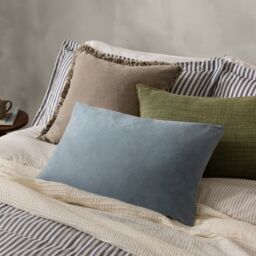 Yard Darland Velvet Cushion in Pale Blue - Size: 40 cm x 60 cm - thumbnail 6