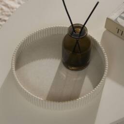 OHS Ribbed Resin Tray Decorative Table Organiser Countertop Storage in Natural - thumbnail 3