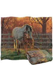 Wild Wings Mother & Child Silky Touch Super Soft Throw Blanket 152 X 127 cm in White - thumbnail 2