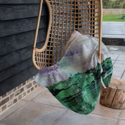 Benjamin Tate Design Classic Green Countryside Blanket in Natural - Size: 120 cm x 150 cm - thumbnail 4