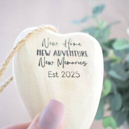 Amaya Rose Ltd New Home New Adventure Est 2026 Bauble Decoration Christmas Tree in Cream - thumbnail 3