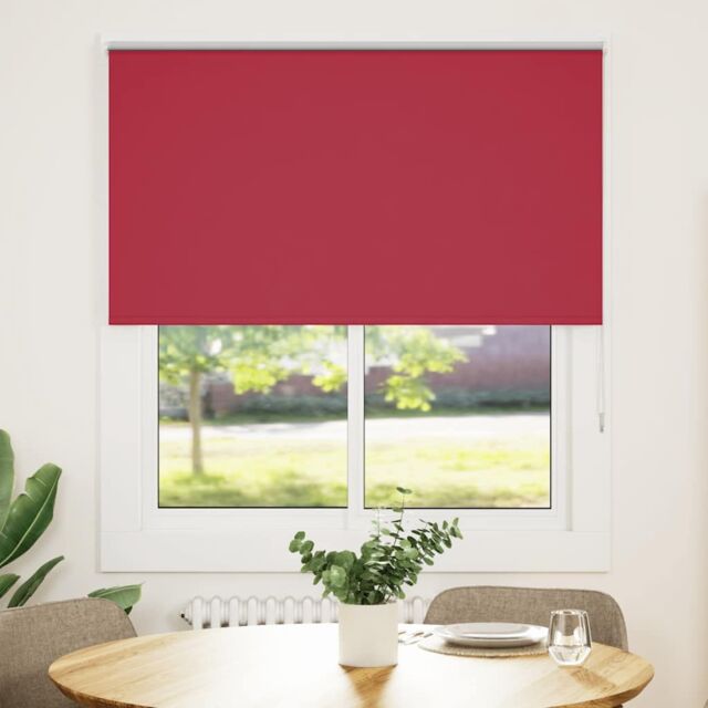 Berkfield Home Roller Blind Blackout Red 135x150 cm Fabric Width 131.6 cm Polyester - image 1