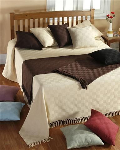 Velosso Soft Weave Textured Cotton Throw Blanket, Cosy & Breathable Fabric in Light Tan - Size: 90 cm x 112 cm