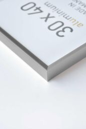 "nielsen Pixel 7""x10"" Picture Frame (18x24cm) - Aluminium with Glass Front in Silver - Size: 18x24 cm" - thumbnail 4