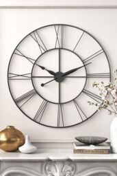 Living and Home 60cm Dia Vintage Cut-Out Roman Numeral Metal Wall Clock in Dark Grey - thumbnail 2