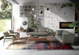 Angel Cerda Armchair, Light Beige Cowhide Leather, Gold Chrome, Black Legs - thumbnail 4