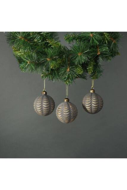 KDMD Luna Glass Frill Bauble Pewter & Gold Set of 4 in Grey - image 1