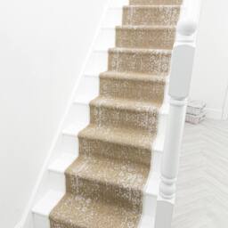runrug Stair Runner Carpet - Reversible & Durable, 2mm - 'Tapestry' in Brown - Size: 60 cm x 690 cm - thumbnail 7