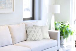 New Edge Blinds Newton Triangle Collection Soft Touch Cushion Cover in White - Size: 43 cm x 43 cm - thumbnail 2