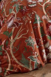 Paoletti Botanist Floral 200TC Cotton Sateen Duvet Cover Set in Maroon - Size: Double - thumbnail 3