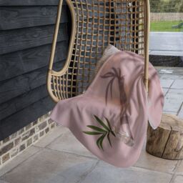 Benjamin Tate Design Botanical leaf on pink Designer Blanket in Natural - Size: 120 cm x 150 cm - thumbnail 3