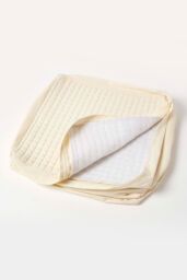 Homescapes Quilted Cotton 3 Seater Orthopaedic Booster Cushion Cover in Cream - thumbnail 3