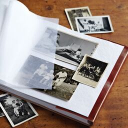 Paper High Distressed Leather Photo Album in Burgundy - Size: Medium - thumbnail 2
