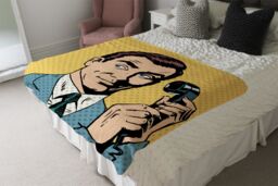Benjamin Tate Design phone style pop art retro Designer Blanket in Natural - Size: 120 cm x 150 cm - thumbnail 4