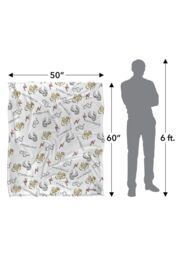 Warner Brothers Harry Potter Whimsical Water Color Blanket 152 x 127 cm in White - thumbnail 5