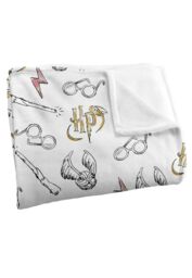 Warner Brothers Harry Potter Whimsical Water Color Blanket 152 x 127 cm in White - thumbnail 3
