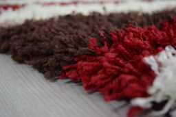 Bravich LTD Thick Shaggy Waves Rug - California in Red - Size: 60 cm x 230 cm - thumbnail 4