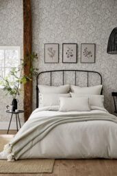 Morris & Co 'Pure Linen Cotton' Duvet Cover in Silver - Size: Super King - thumbnail 1