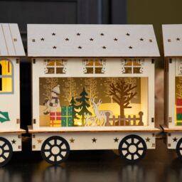 Samuel Alexander 16cm LED Battery Operated Indoor Wooden Christmas Train & Carriages Scene - thumbnail 4