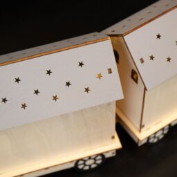 Samuel Alexander 16cm LED Battery Operated Indoor Wooden Christmas Train & Carriages Scene - thumbnail 7
