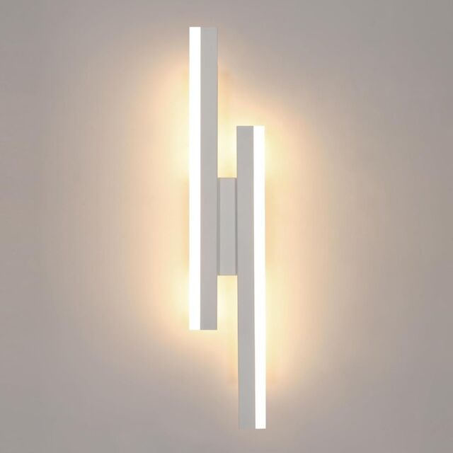 Pheashine Modern LED acrylic wall lamp, Tri-color 3000/4500/6500K Indoor use in White