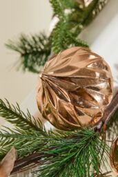 Dibor Metallic Magic Bauble Xmas Table Decor Christmas Garland 1.8m - Size: Large - thumbnail 5