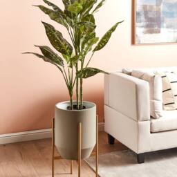 Wyld and Coco Grey Iron Plant Stand 33 x 33 x 62 cm Modern Industrial Gold Base - Size: Large