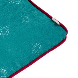 Evans Lichfield Vintage Santa Printed Cushion - Size: 43 cm x 43 cm - thumbnail 6