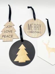 SVNX Wooden Christmas Tree Ornaments - 4 Pack in Beige - thumbnail 1