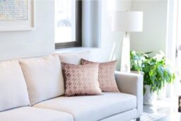 New Edge Blinds Marrakesh Cushion Cover in Pink - Size: 43 cm x 43 cm - thumbnail 2