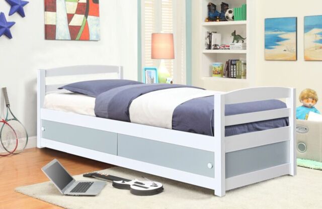 Comfy Living Ltd Women's Wooden Storage Bed With Sliding Doors in Grey - Size: Single