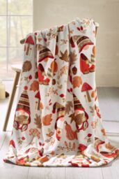 Catherine Lansfield 'Woodland Gonks' Cosy Fleece Blanket Throw in Natural - Size: 130 cm x 170 cm - thumbnail 1