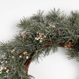Scottish Everlastings Ltd 40cm Natural Feel Wreath with lights in Green - thumbnail 3
