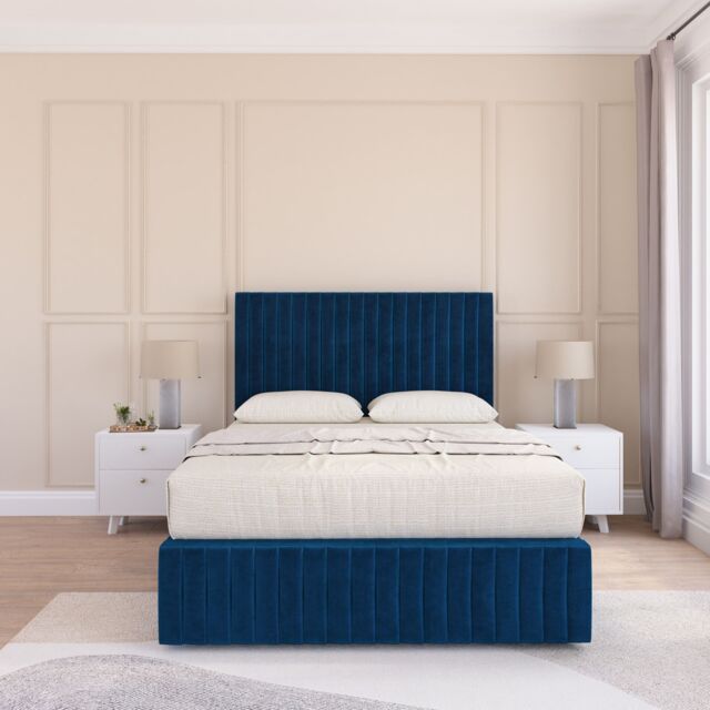 Sloomy Madison Divan Bed Set With No drawers & Matching Footboard - Plush Velvet in Navy - Size: Super King - image 1