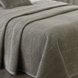 Paoletti Brooklands Quilted Bedspread in Metallic Silver - thumbnail 3