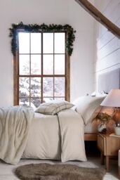 Murmur 'Laila Brushed Cotton' Fitted Sheet in Cream - Size: Super King Fitted - thumbnail 2