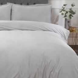 Smart Living Luxury Soft & Elegant Matte Velvet Duvet Cover Set with Pillowcases in Silver - Size: King - thumbnail 2