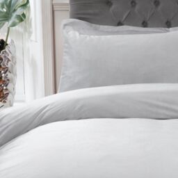 Smart Living Luxury Soft & Elegant Matte Velvet Duvet Cover Set with Pillowcases in Silver - Size: King - thumbnail 3