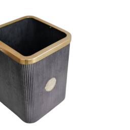 Royal Botanic Gardens Kew Kew Outdoor Antique Lead Richmond Plant Pot Set of 2 in Grey - thumbnail 3