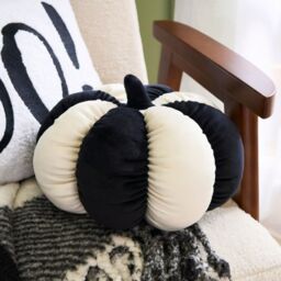 OHS Soft Velvet Stripe Pumpkin Shaped Scatter Cushion Decorative Pillow in White