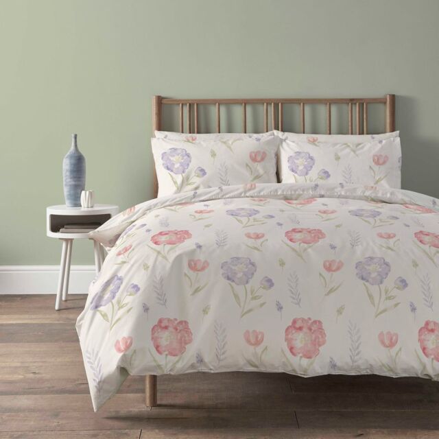 New Edge Blinds Meadow Sage Green Printed Duvet Set in Sage Green - King in Beige - Size: Single