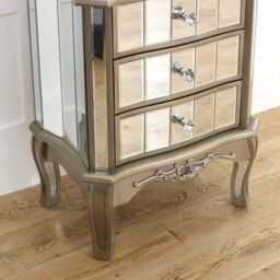 Melody Maison Mirrored 3 Drawer Bedside Table - Tiffany Range in Silver - thumbnail 6