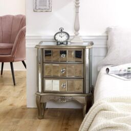 Melody Maison Mirrored 3 Drawer Bedside Table - Tiffany Range in Silver - thumbnail 1