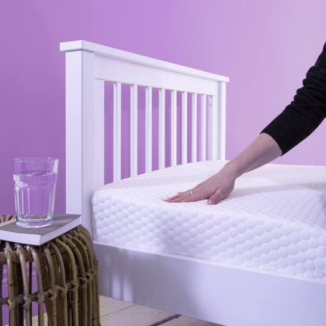 Nöa and Nani Otta Single Mattress Hypoallergenic High Density Foam in White - image 1