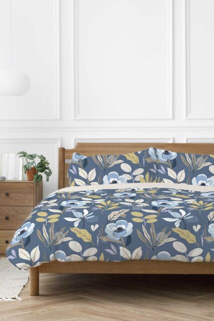 Copenhagen Home 'Mia' Floral Polycotton Duvet Cover Set in Blue - Size: Super King - image 1
