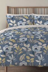 Copenhagen Home 'Mia' Floral Polycotton Duvet Cover Set in Blue - Size: Super King - thumbnail 2