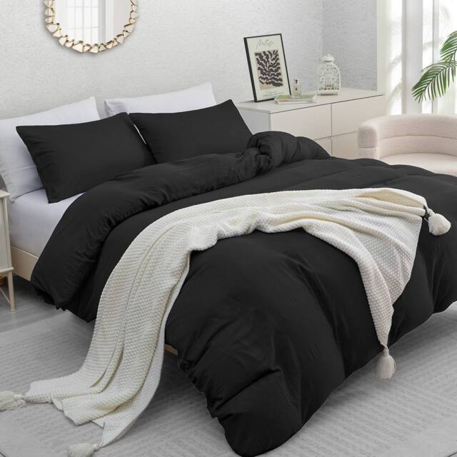 Grace Premium Microfiber Reversible Duvet Cover Set Ultrasoft Bedding in Black - Size: King - image 1
