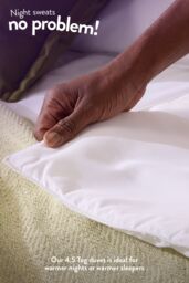Slumberdown Anti Allergy 4.5 Tog Summer Duvet in White - Size: Double - thumbnail 4