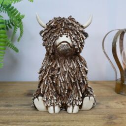 Gifts Direct 2 U Highland Cow Twig Sitting Ornament in Brown - Size: Medium - thumbnail 2
